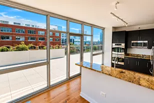 1901 S Calumet Ave, Chicago, IL 60616 - Photo 4
