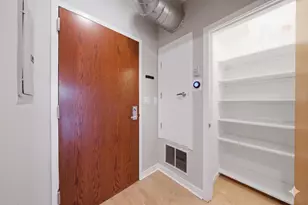 1610 W Fullerton Ave, Chicago, IL 60614 - Photo 6