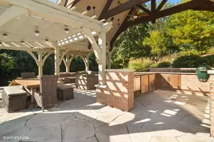 65 Round Barn Rd, Barrington Hills, IL 60010 - Photo 46
