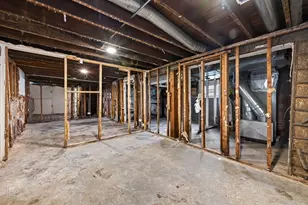 8234 S Kimbark Ave, Chicago, IL 60619 - Photo 16