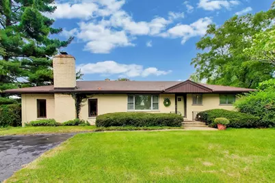 1880 Maple Avenue, Downers Grove, IL 60515 - Photo 1