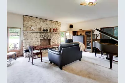 1880 Maple Avenue, Downers Grove, IL 60515 - Photo 12