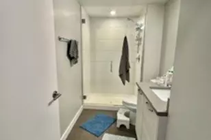 2407 W Eastwood Ave, Chicago, IL 60625 - Photo 14