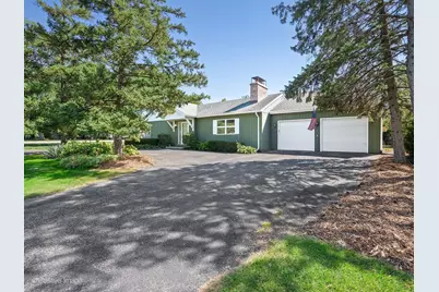 5428 Laurel Avenue, La Grange Highlands, IL 60525 - Photo 2