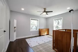 6630 N Trumbull Ave, Lincolnwood, IL 60712 - Photo 14