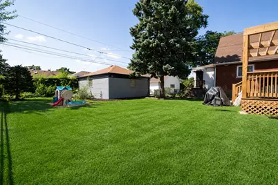 6630 N Trumbull Avenue, Lincolnwood, IL 60712 - Photo 30