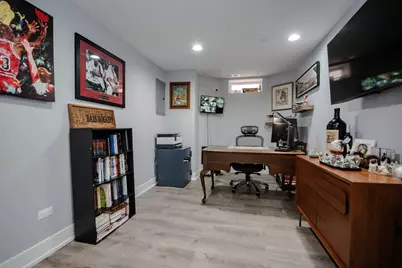 6630 N Trumbull Avenue, Lincolnwood, IL 60712 - Photo 26