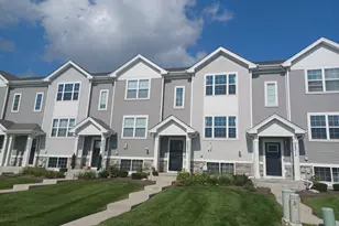 2231 Sassafras Wy, Wonder Lake, IL 60097 - Photo 2