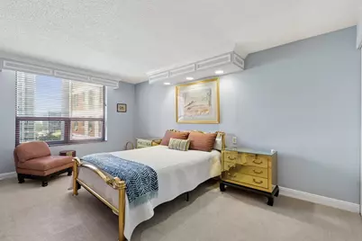 1250 N Dearborn Street #9C, Chicago, IL 60610 - Photo 8
