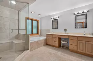 524 E Washington Ave, Lake Bluff, IL 60044 - Photo 38
