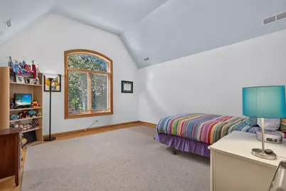 524 E Washington Avenue, Lake Bluff, IL 60044 - Photo 22