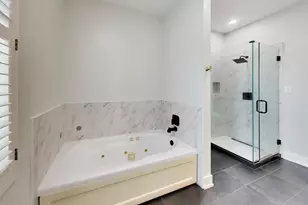 3939 N Greenview Ave, Chicago, IL 60613 - Photo 12