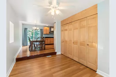 225 Stratford Road, Des Plaines, IL 60016 - Photo 16