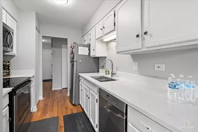 3700 Capri Court #104, Glenview, IL 60025 - Photo 12