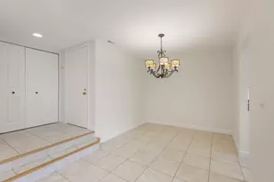 1255 Regency Ct, Vernon Hills, IL 60061 - Photo 24
