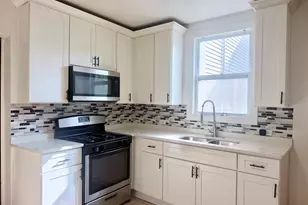 1633 W 38th St, Chicago, IL 60609 - Photo 12
