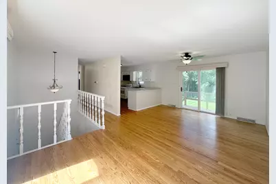 N335 Cottonwood Drive, Wheaton, IL 60187 - Photo 6