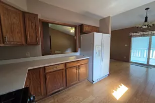803 Main St, Maple Park, IL 60151 - Photo 8