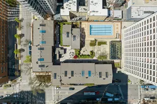 1030 N State St, Chicago, IL 60610 - Photo 10