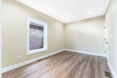 2234 Gunderson Avenue, Berwyn, IL 60402 - Photo 14