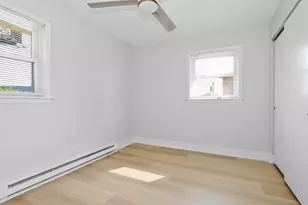 11015 S Lloyd Dr, Worth, IL 60482 - Photo 14