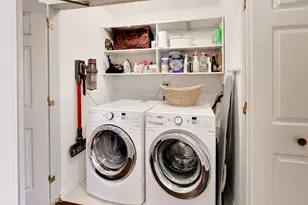 329 W Goethe St, Chicago, IL 60610 - Photo 32