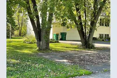 21341 W Sarah Drive, Lake Villa, IL 60046 - Photo 2
