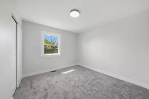 8700 W 103rd St, Palos Hills, IL 60465 - Photo 18