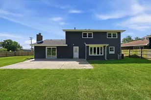 8700 W 103rd St, Palos Hills, IL 60465 - Photo 26