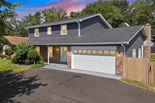 8700 W 103rd St, Palos Hills, IL 60465 - Photo 1