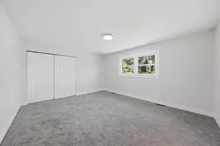 8700 W 103rd St, Palos Hills, IL 60465 - Photo 16