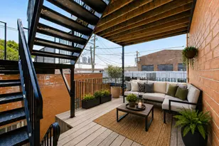 2455 W Arthington St, Chicago, IL 60612 - Photo 18