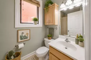 2455 W Arthington St, Chicago, IL 60612 - Photo 12