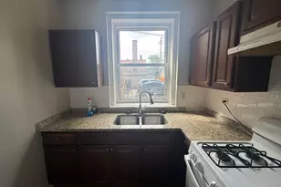 4811 W Warwick Ave, Chicago, IL 60641 - Photo 8