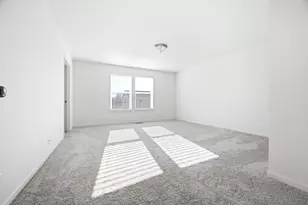 32021 Savannah Dr, Lakemoor, IL 60051 - Photo 18