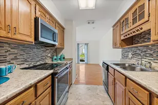954 Dartmouth Dr, Wheaton, IL 60189 - Photo 18