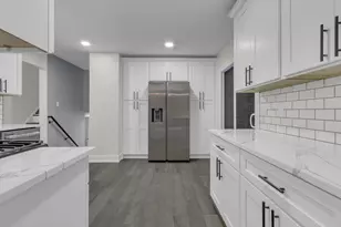 5301 Imperial Dr, Richton Park, IL 60471 - Photo 10
