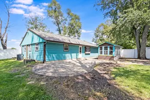 614 Berlin Ave, Joliet, IL 60435 - Photo 4