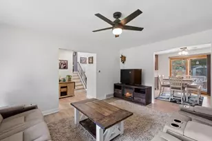 209 Murray Dr, Wood Dale, IL 60191 - Photo 8