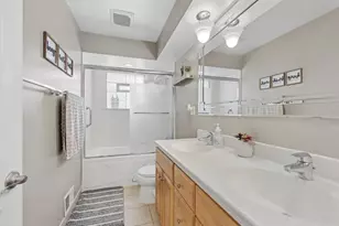 209 Murray Dr, Wood Dale, IL 60191 - Photo 14