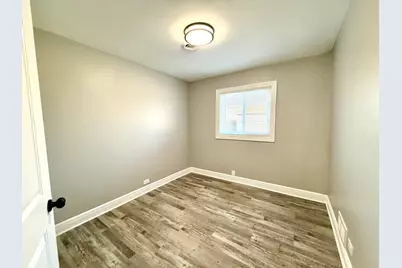 1643 N 43rd Avenue, Stone Park, IL 60165 - Photo 8