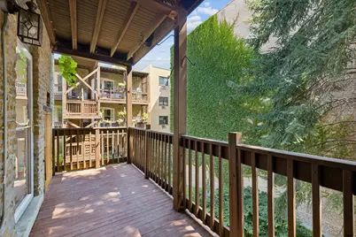 549 W Surf Street #2, Chicago, IL 60657 - Photo 16
