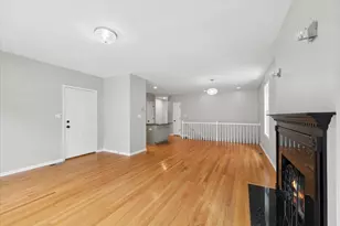 853 W Lakeside Pl, Chicago, IL 60640 - Photo 4