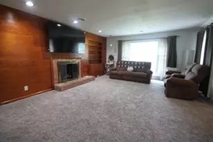 1222 Kay Ave, Rockford, IL 61103 - Photo 12