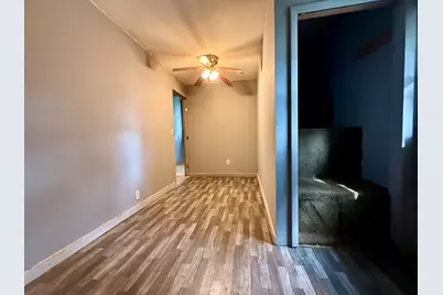 504 S East Street, Clifton, IL 61727 - Photo 14