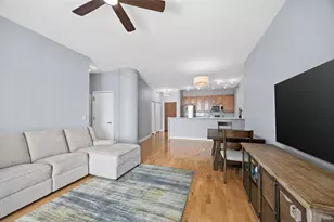 1322 S Prairie Ave, Chicago, IL 60605 - Photo 8