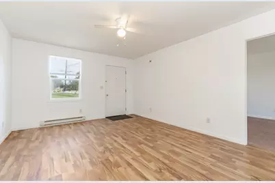322 E Timber Street, Pontiac, IL 61764 - Photo 6