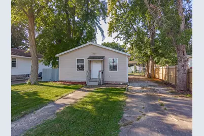 322 E Timber Street, Pontiac, IL 61764 - Photo 2