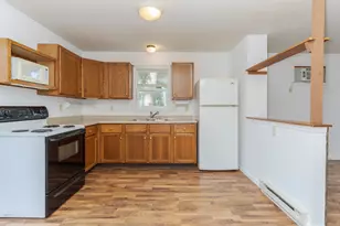 322 E Timber St, Pontiac, IL 61764 - Photo 8