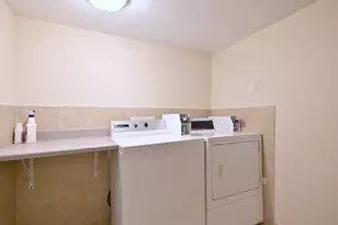 4703 W Parker Ave, Chicago, IL 60639 - Photo 34